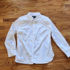 BNWT Banana Republic White Button Down Blouse - Size 10P